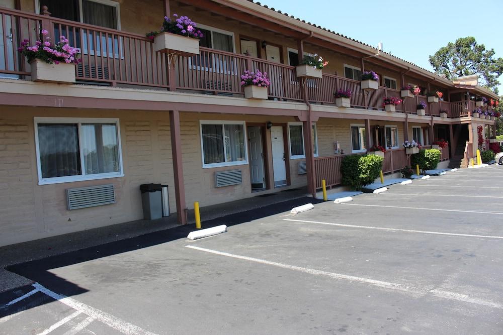 Rodeway Inn Near Downtown モントレー エクステリア 写真